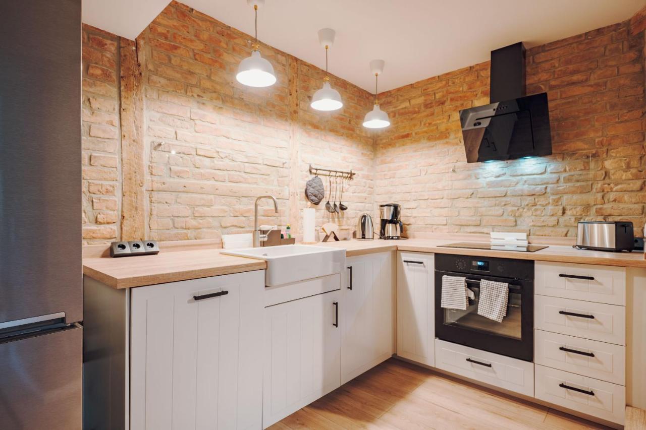 Stadthytte Ferienhaus Росток Екстериор снимка